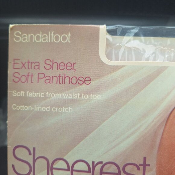 JCPenney Sheerest Support Pantihose Port Wine 19 Sandalfoot Average Nylon - Picture 3 of 8